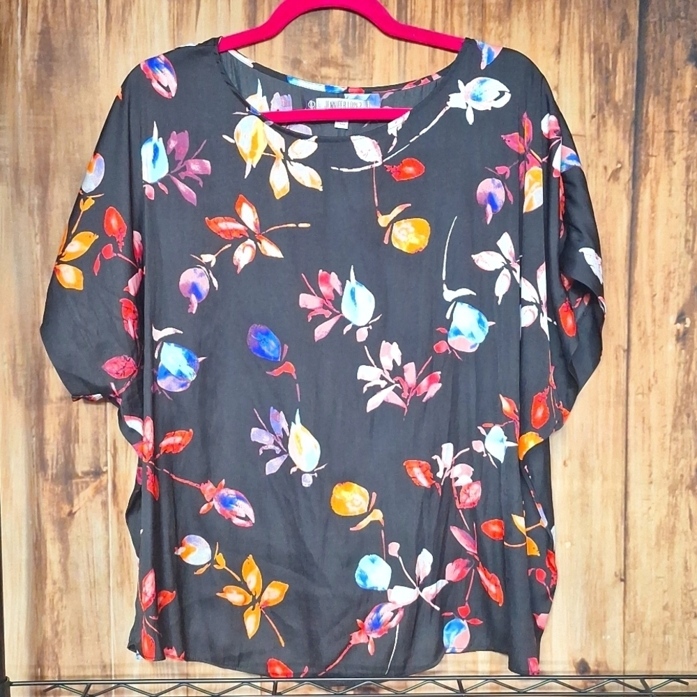 JENNIFER LOPEZ 0X BLACK FLORAL BLOUSE